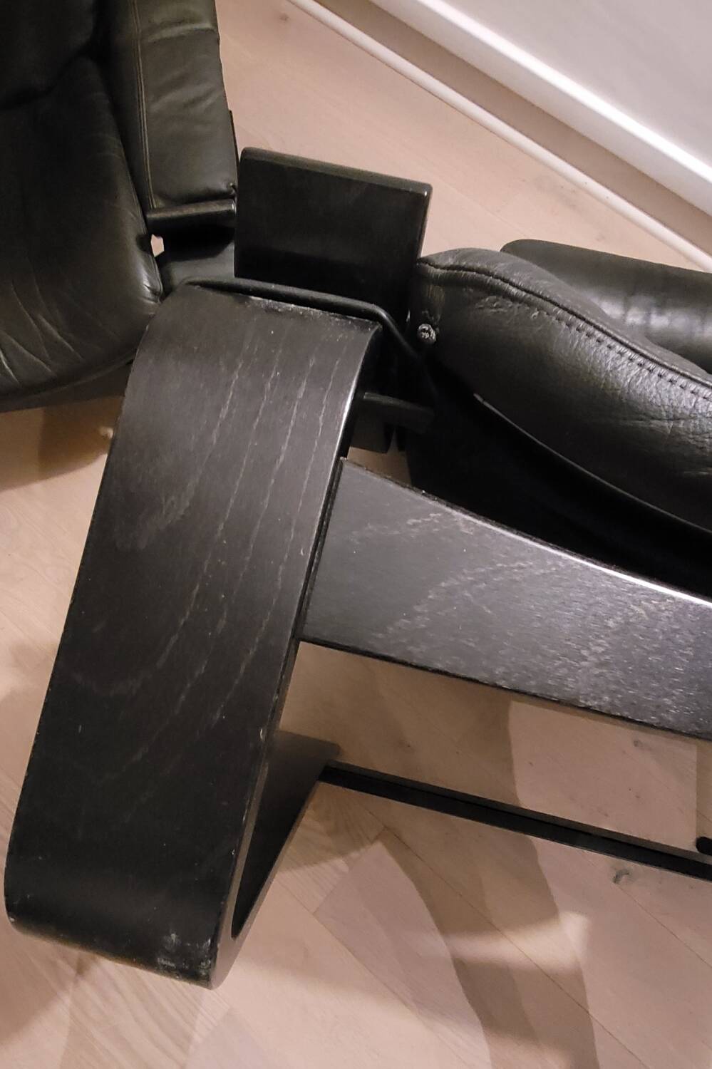 Kroken buffalo leather armchair