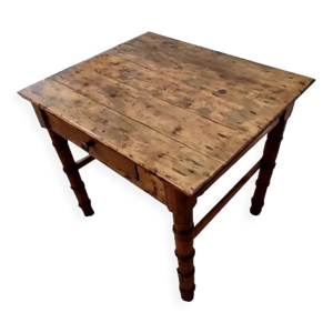 Bureau en pin avec un tiroir