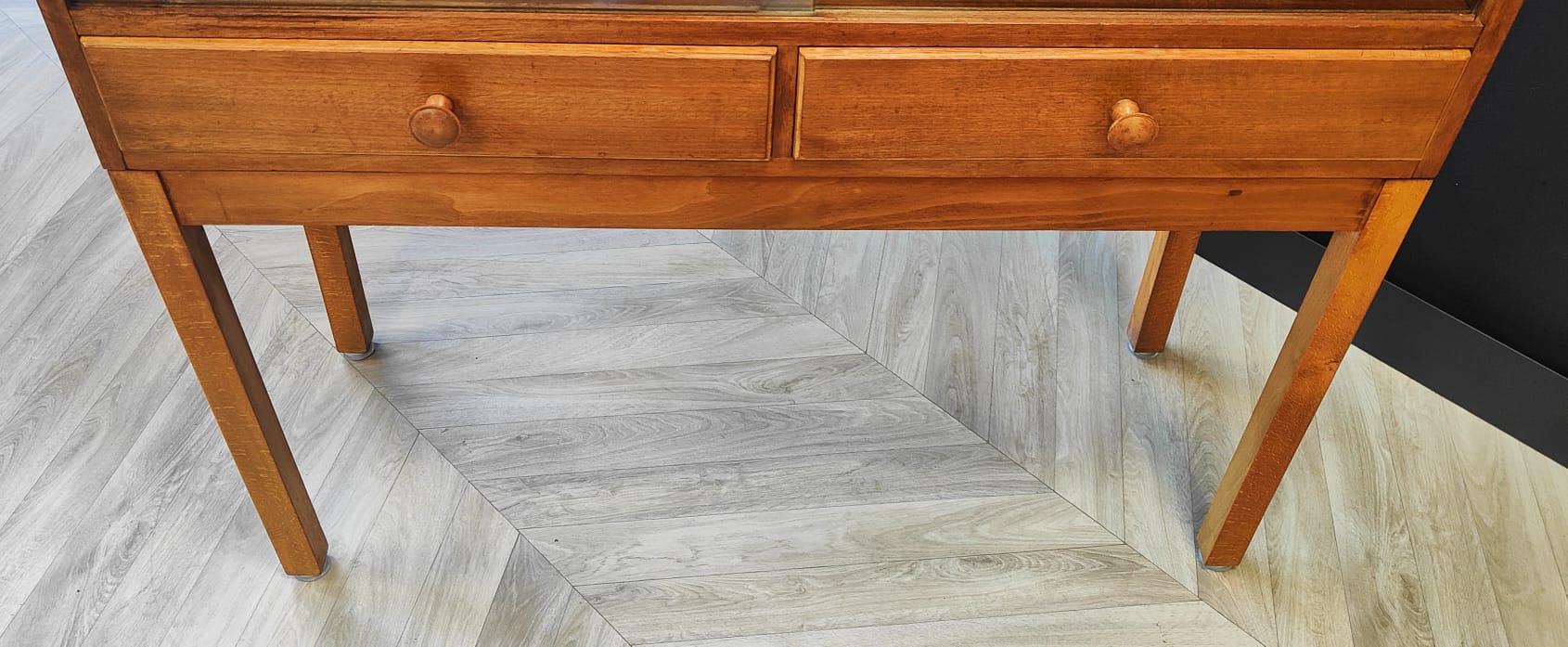 Mid century display cabinet vintage