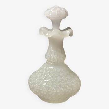 Baccarat perfume bottle in opaline 19th century