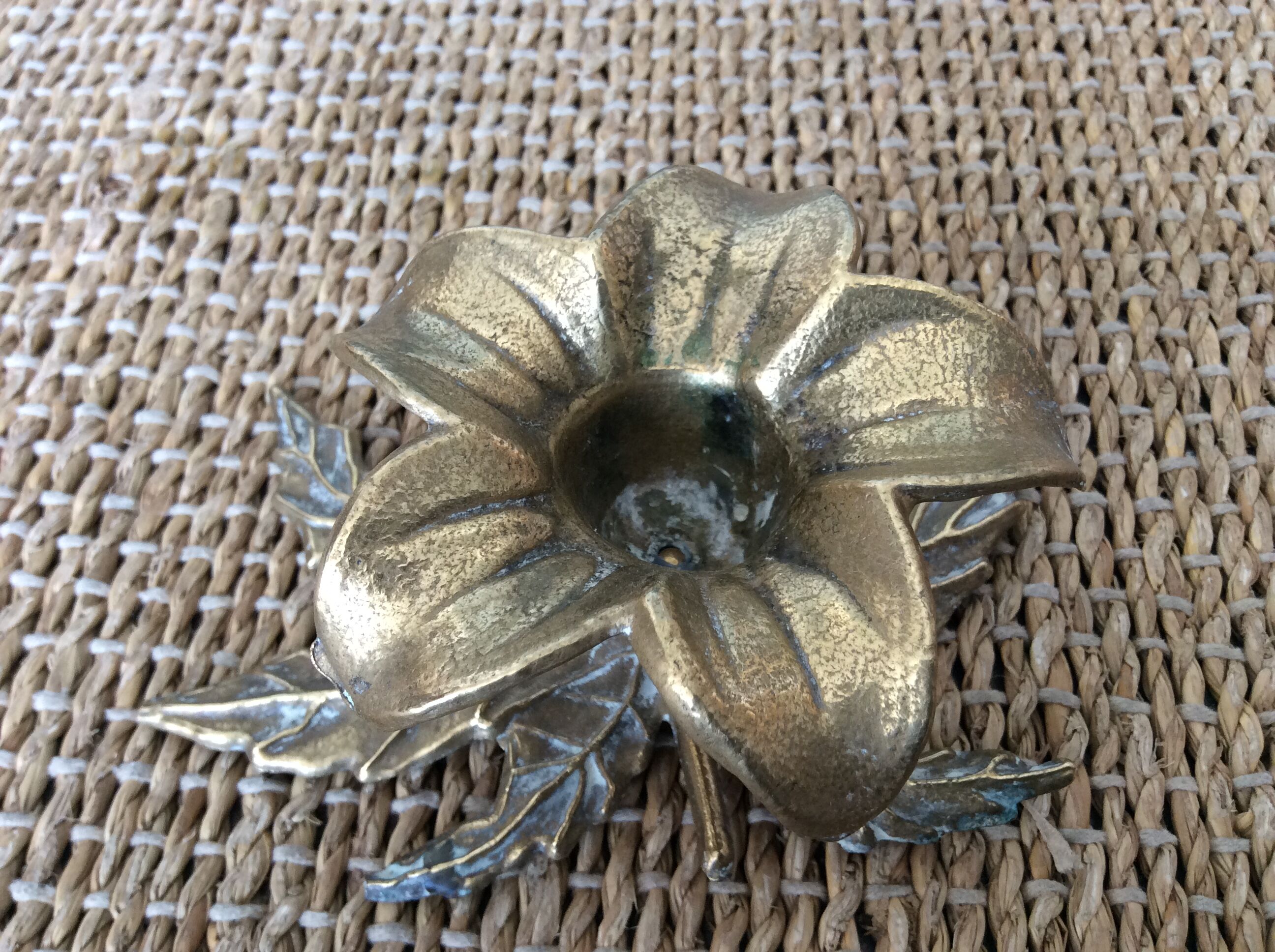 Golden bronze flower candle holder