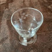 Lot de 8 verres digestif  original