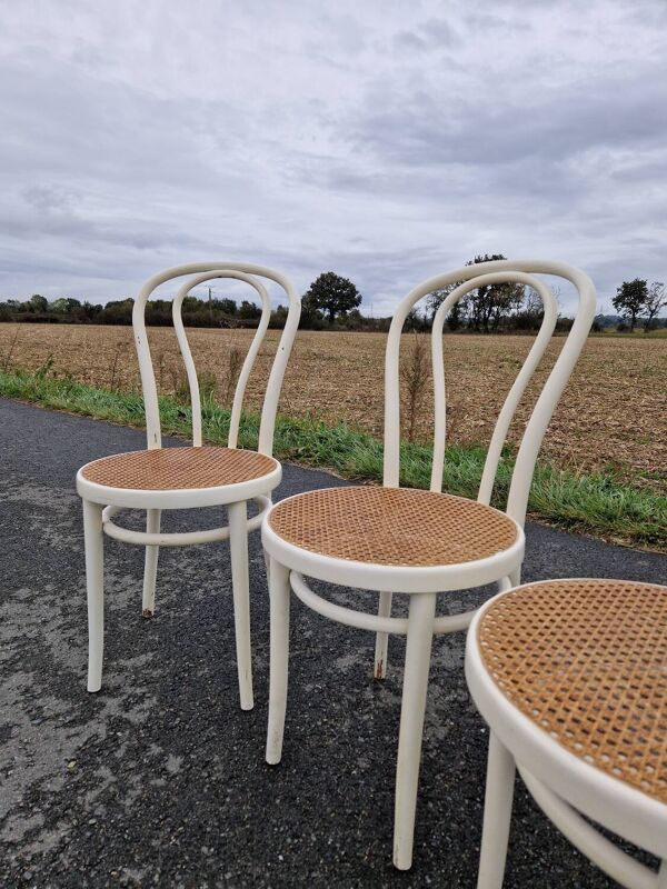 Lot de 3 chaises bistrot vintage