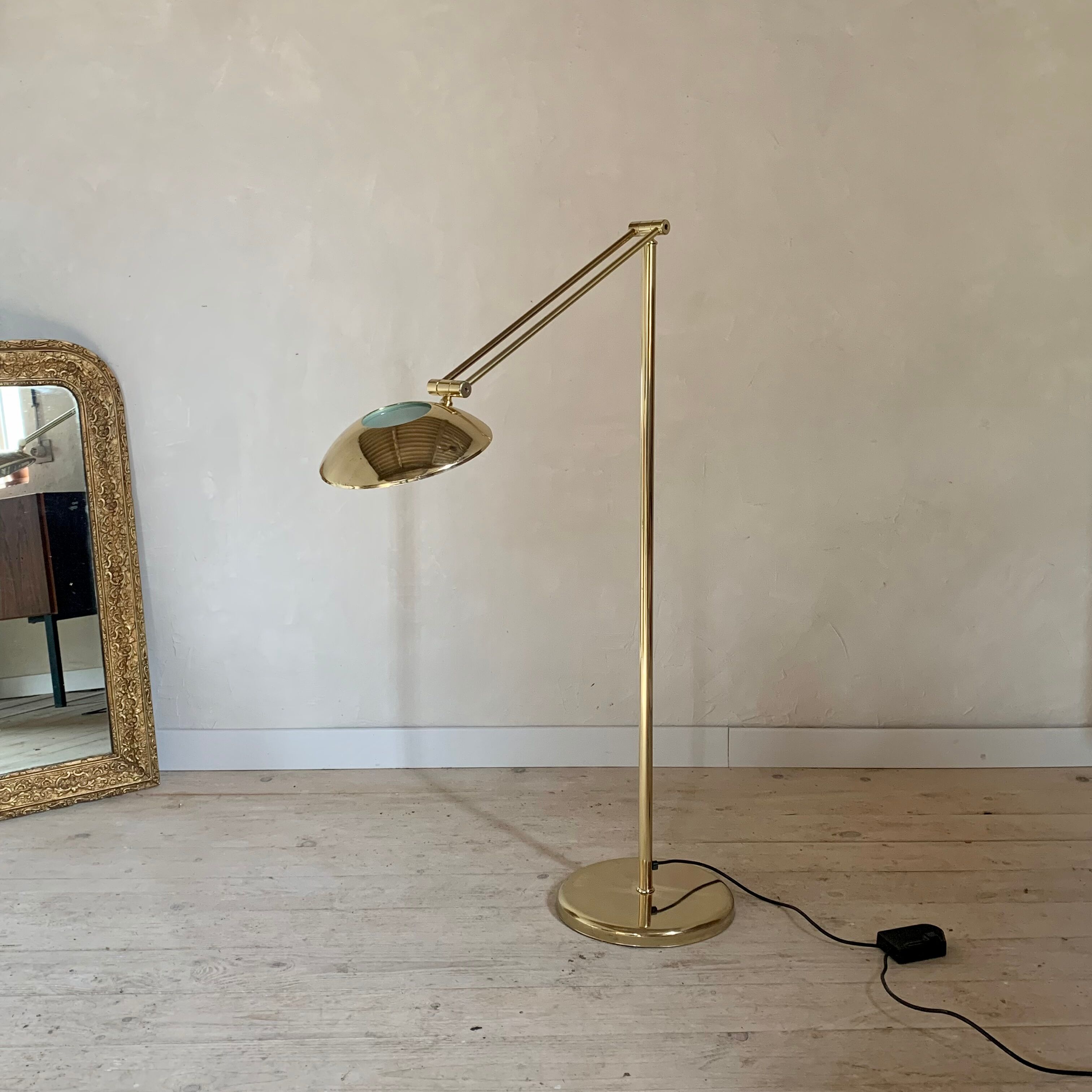 Lampadaire liseuse articulée metal doré vintage