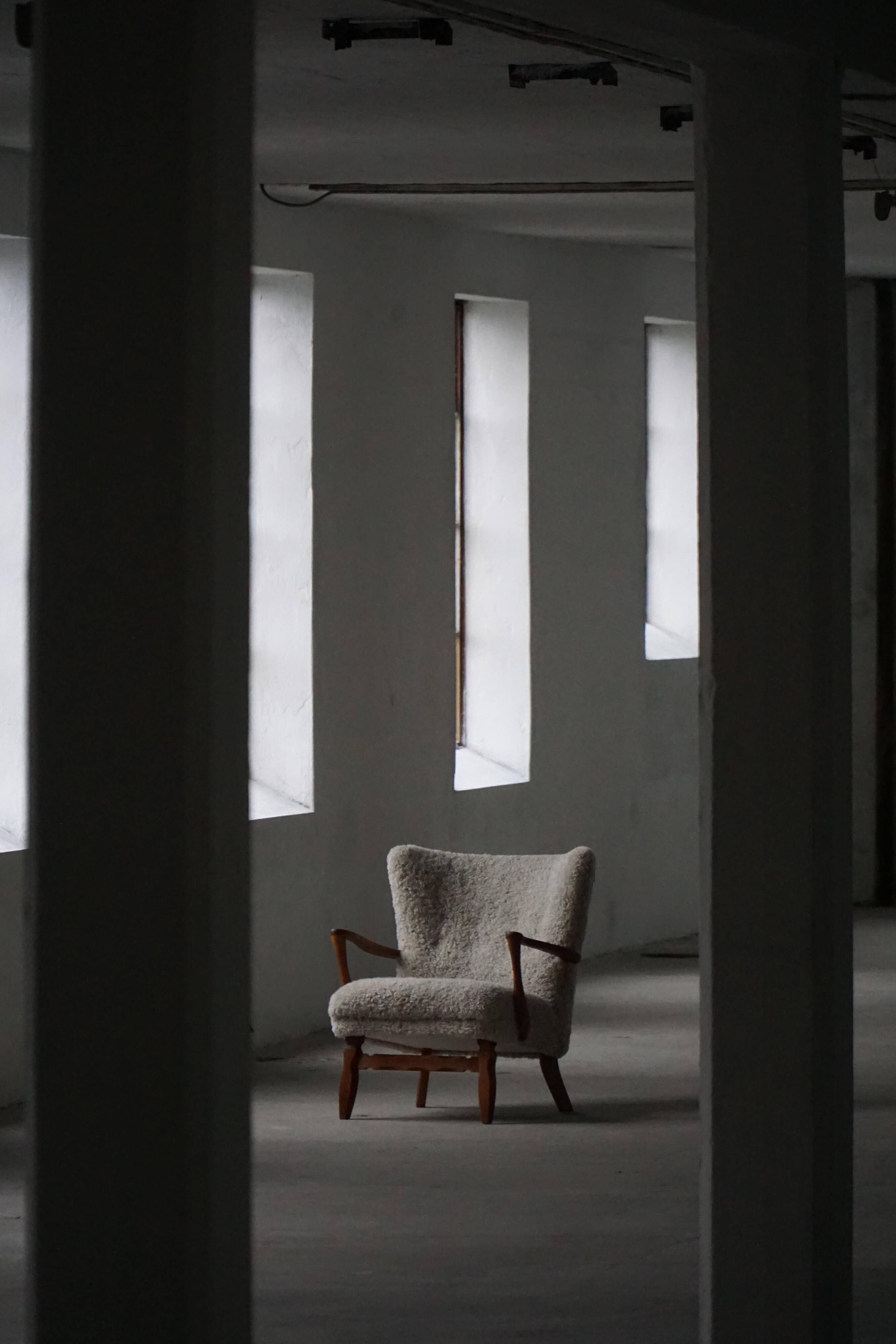 Viggo Boesen, Lounge Chair in Oak and Sheepskin Shearling, Modern Danish, 1950s