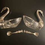2 swan-shaped salt pots in metal and glass
