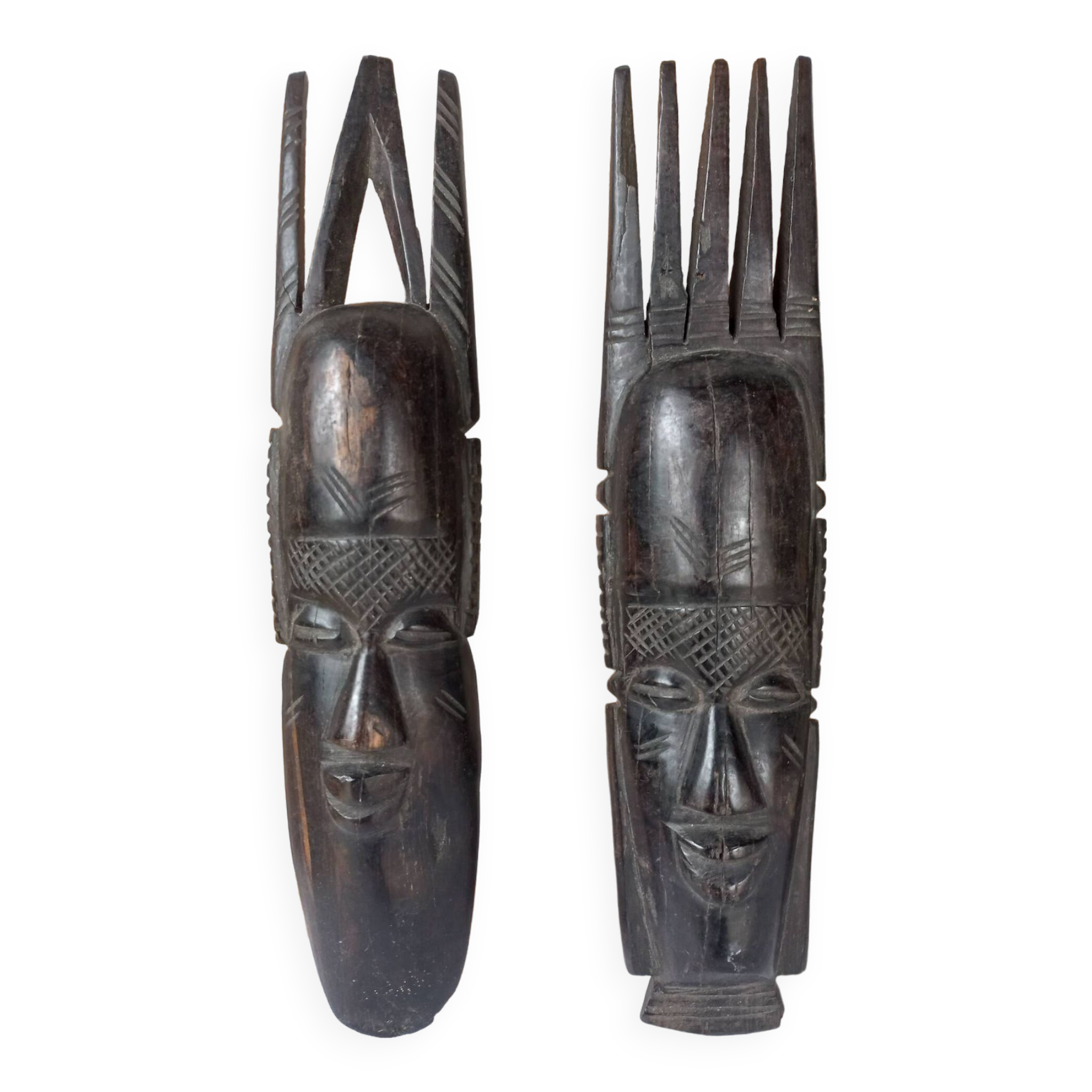 Paire de masques aficains vinatge 1960
