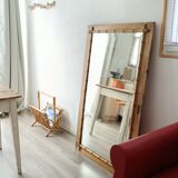 Beveled mirror