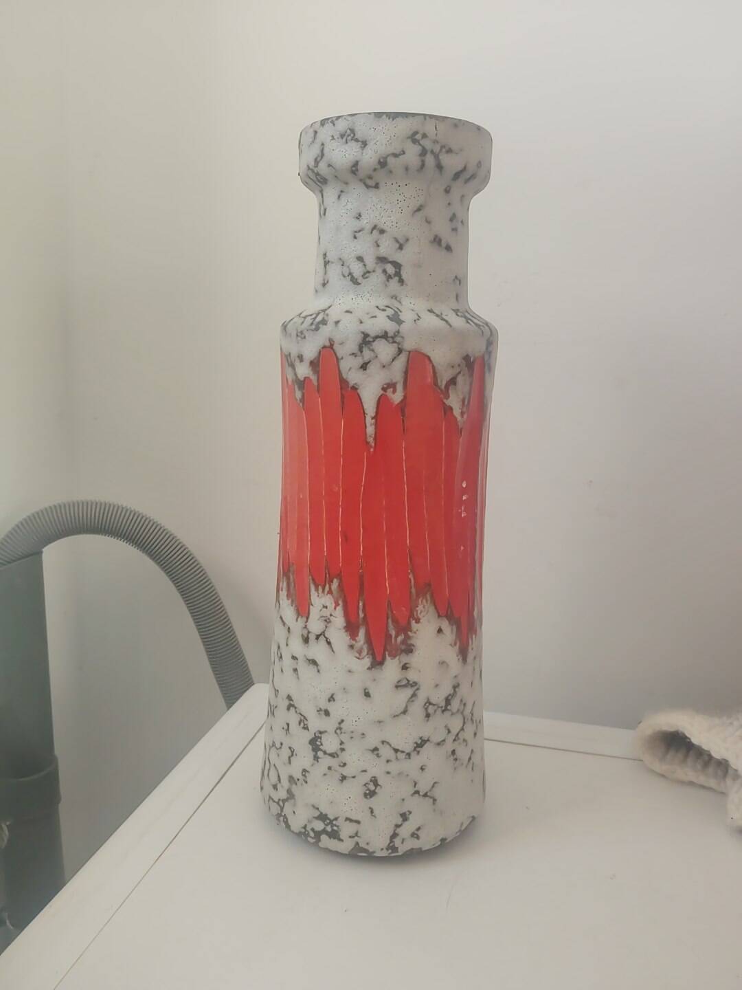 Vase Scheurich 205-32", "Fat Lava", "West Germany"