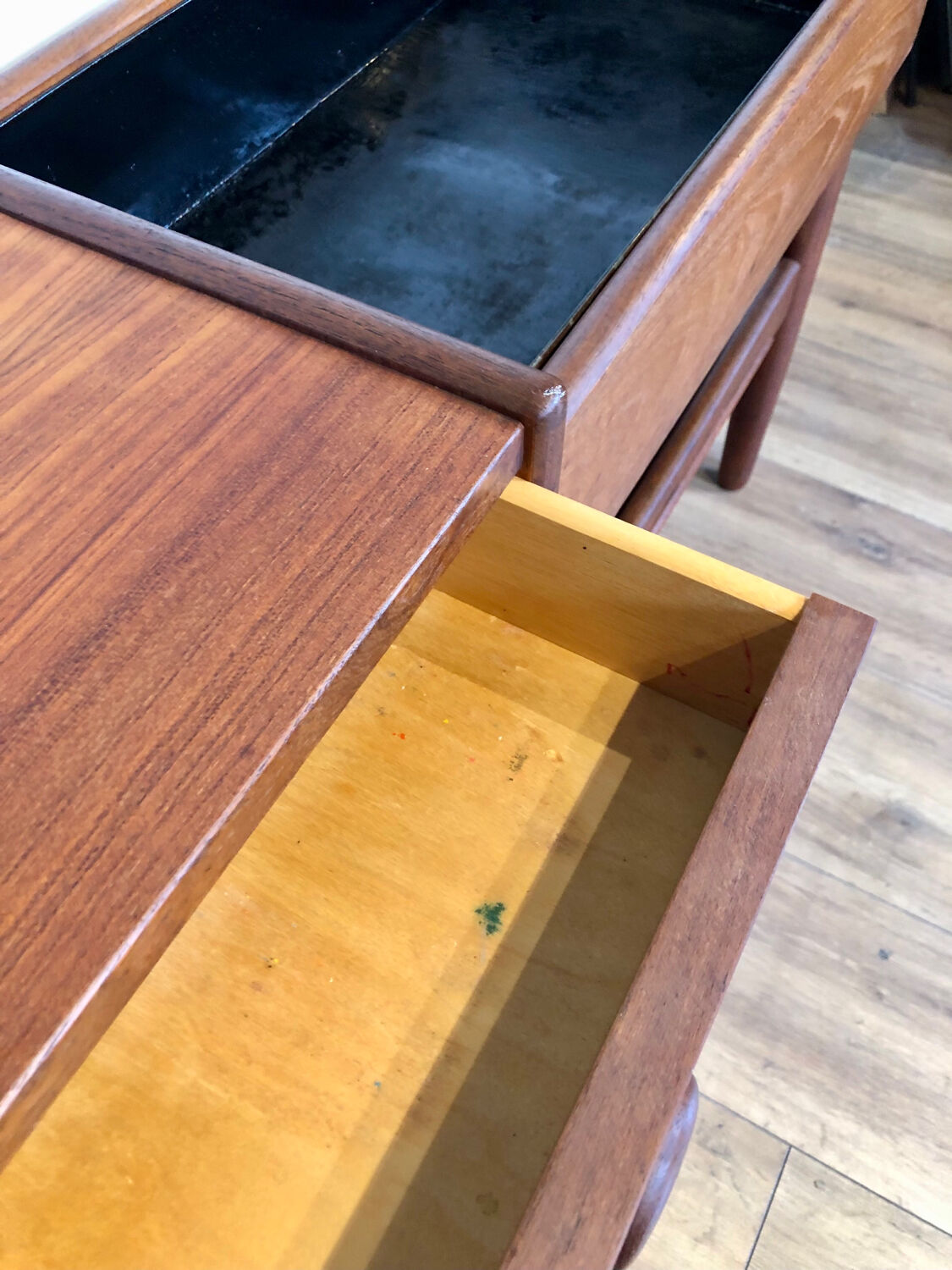 Scandinavian planter