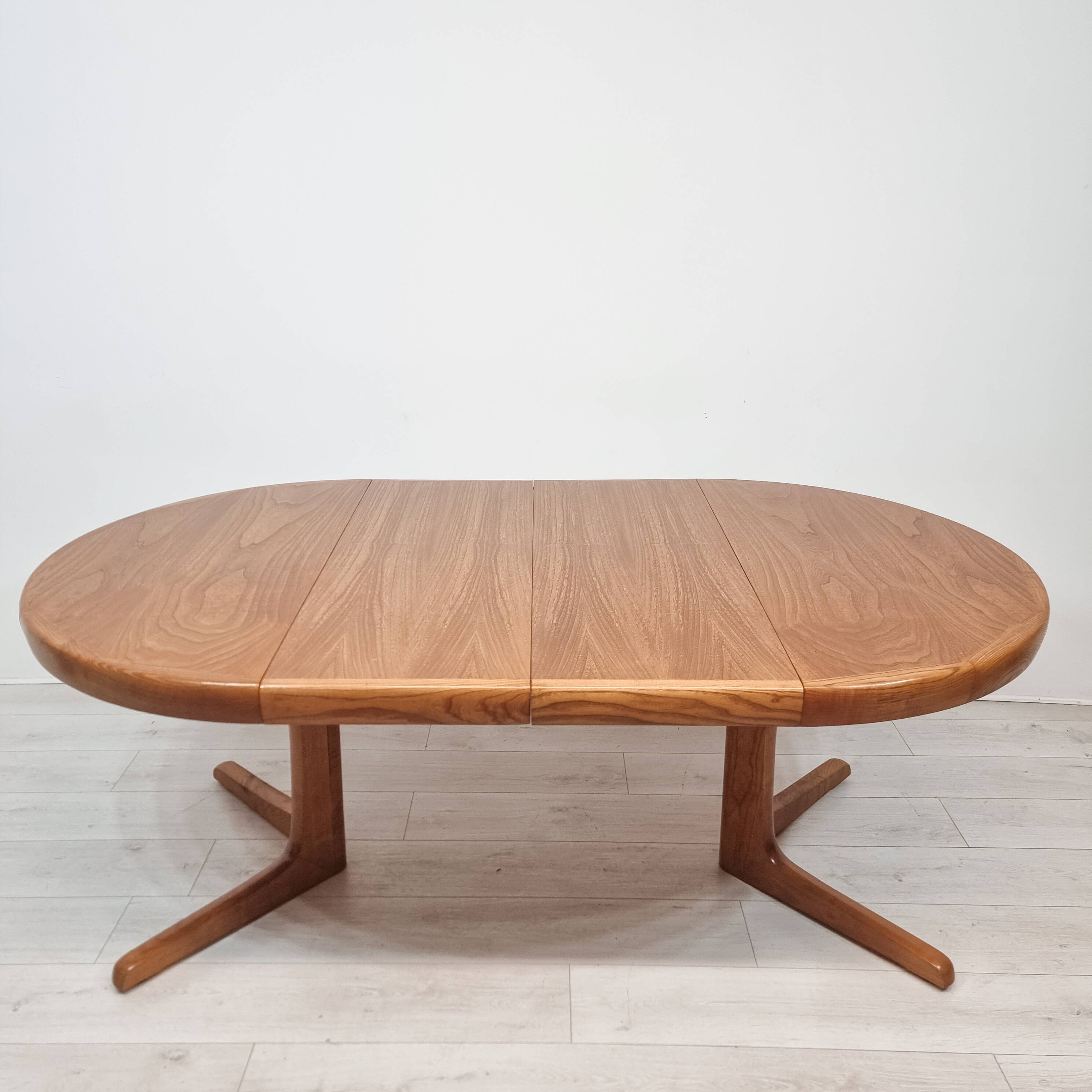 Baumann solid elm dining table