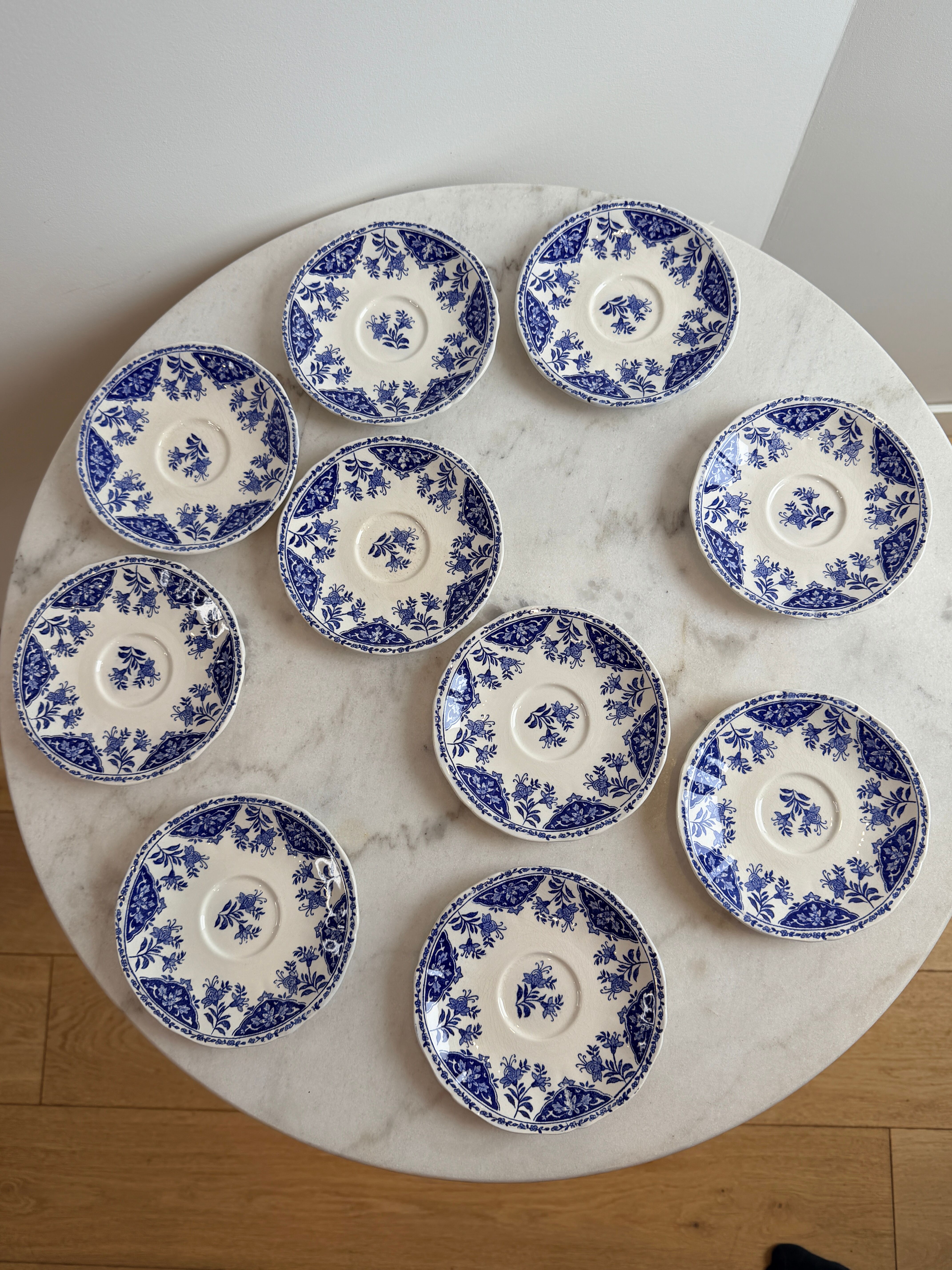 Set of 10 coffee/espresso cups - Gien - Ironstone