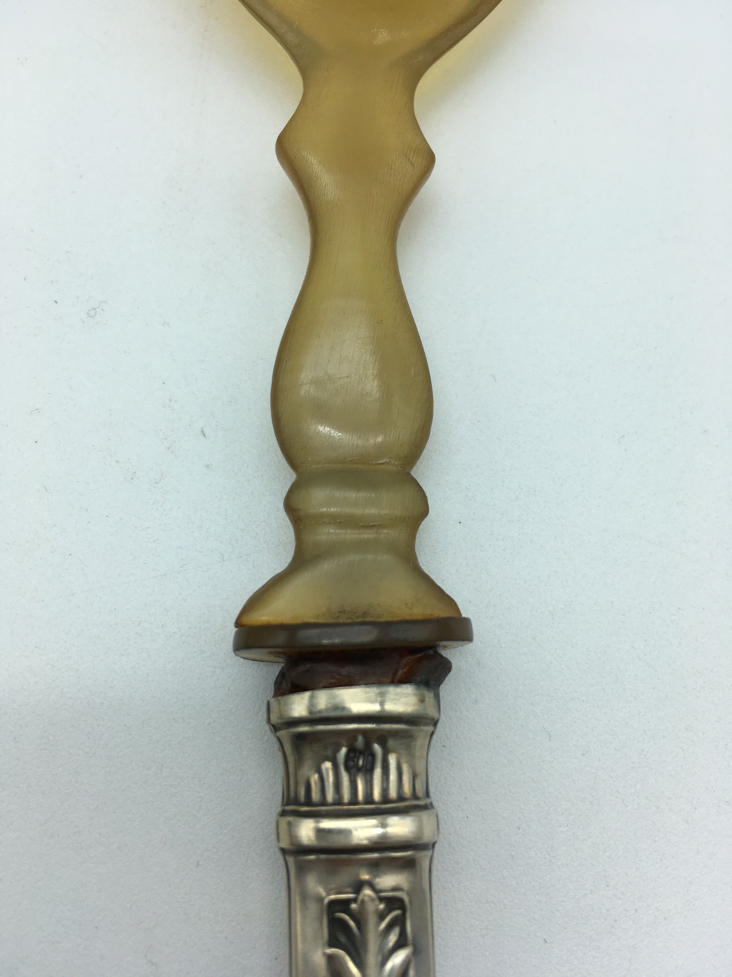 Box of filled silver salad cutlery