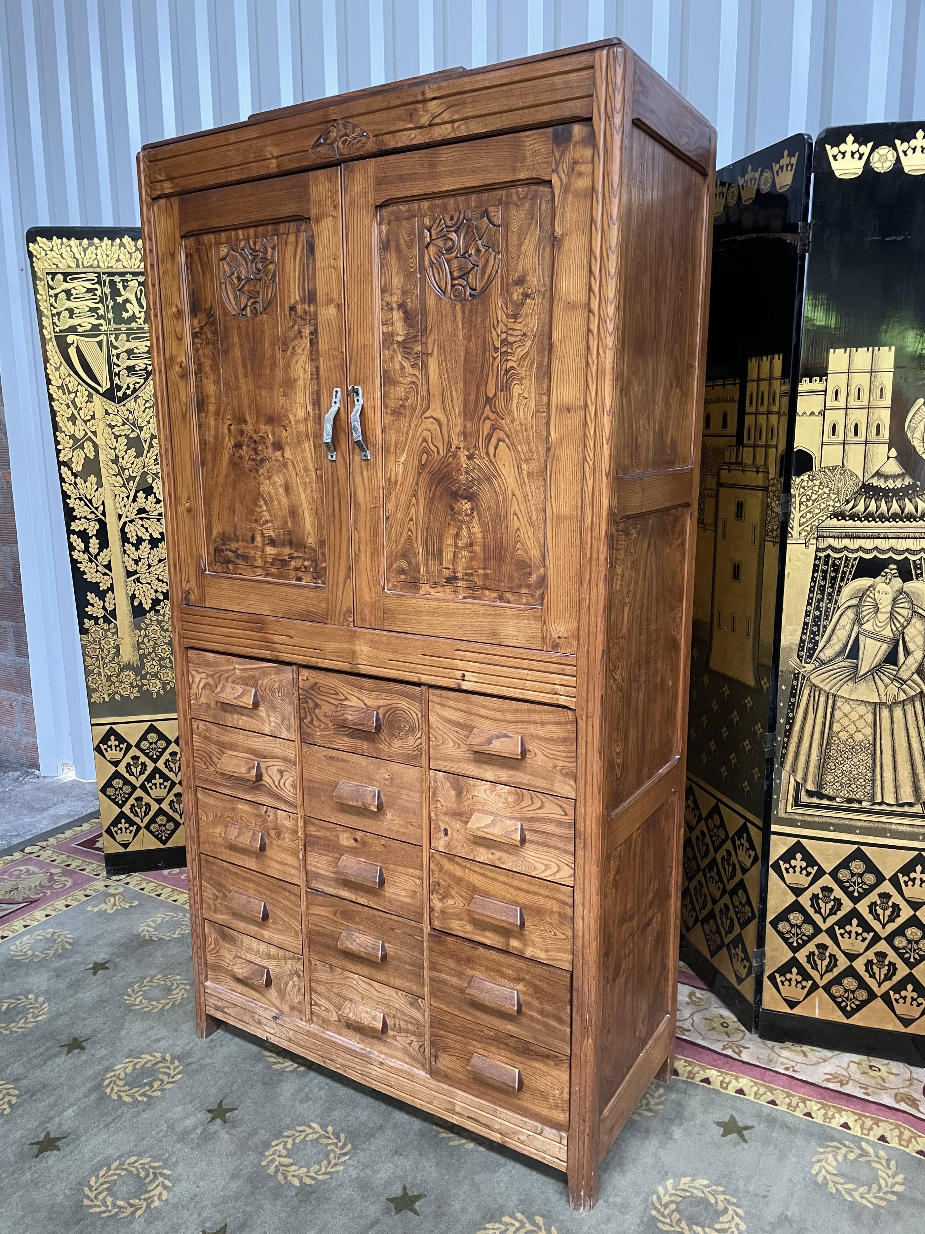 Meuble de métier à tiroirs en orme