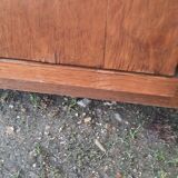 Asymmetrical cabinet