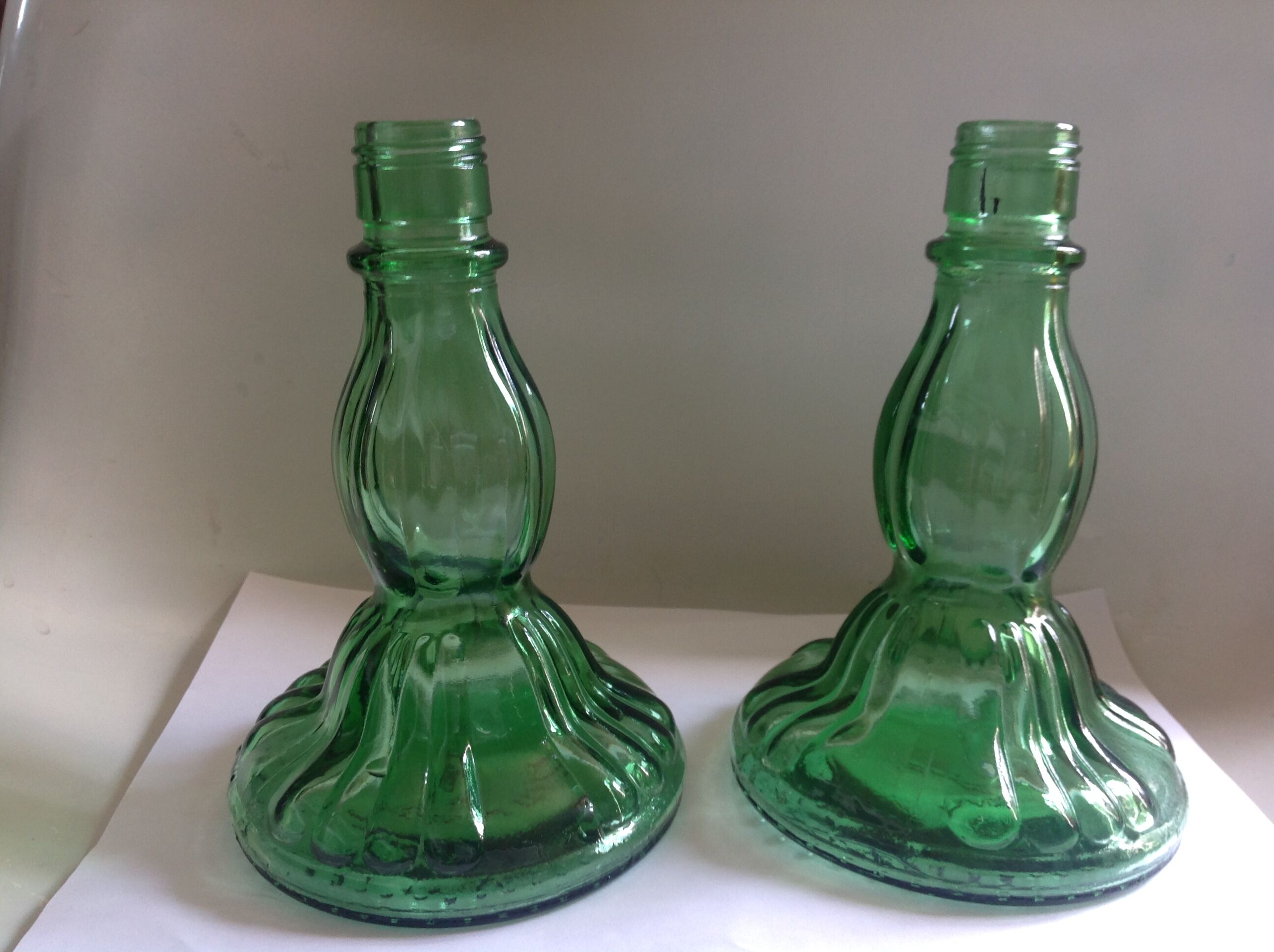 Pair of candlesticks in glass