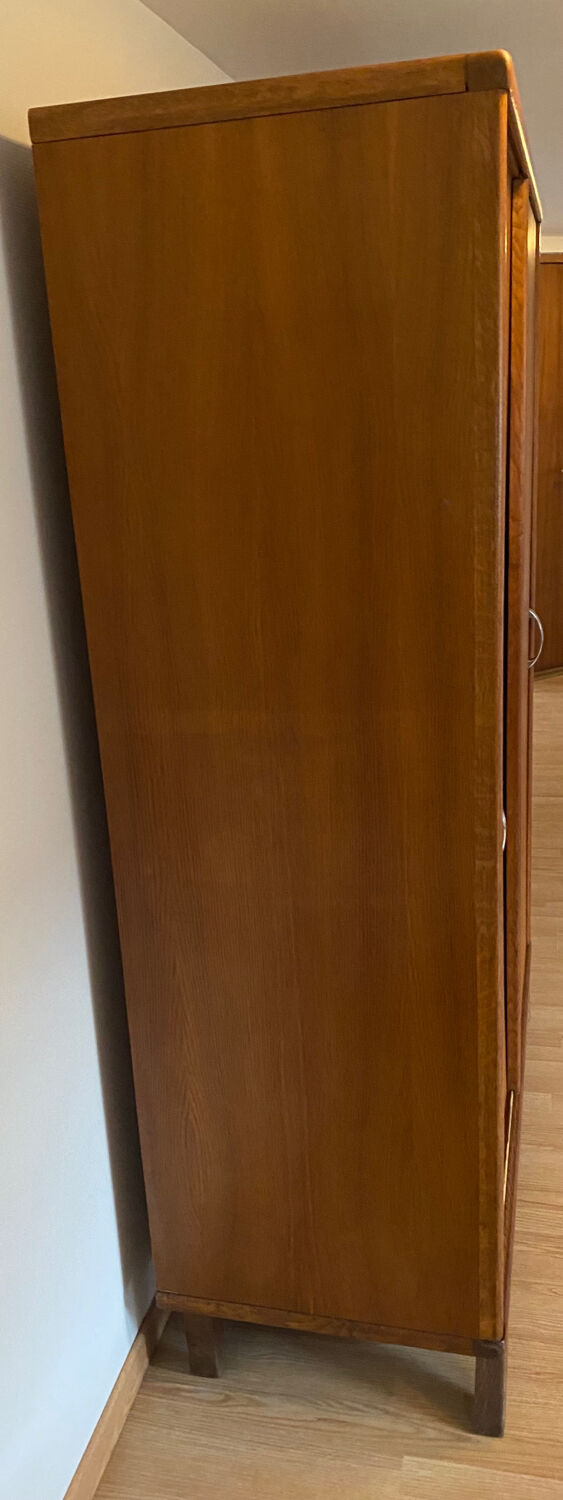 Vintage wardrobe feet compass
