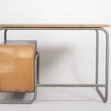 Tubular structure office - 1940s