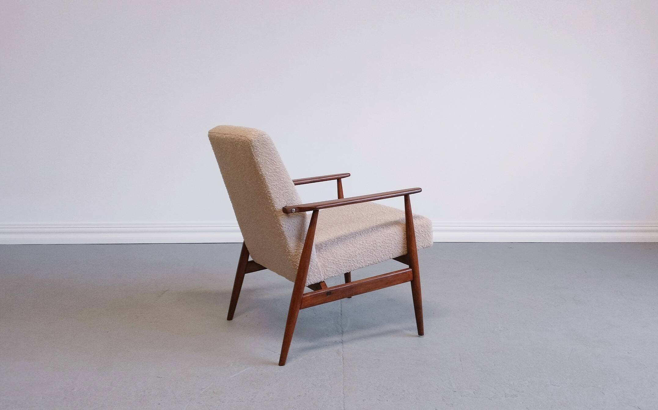 1960 Henryk Lis Mid Century Armchair in Beige Boucle