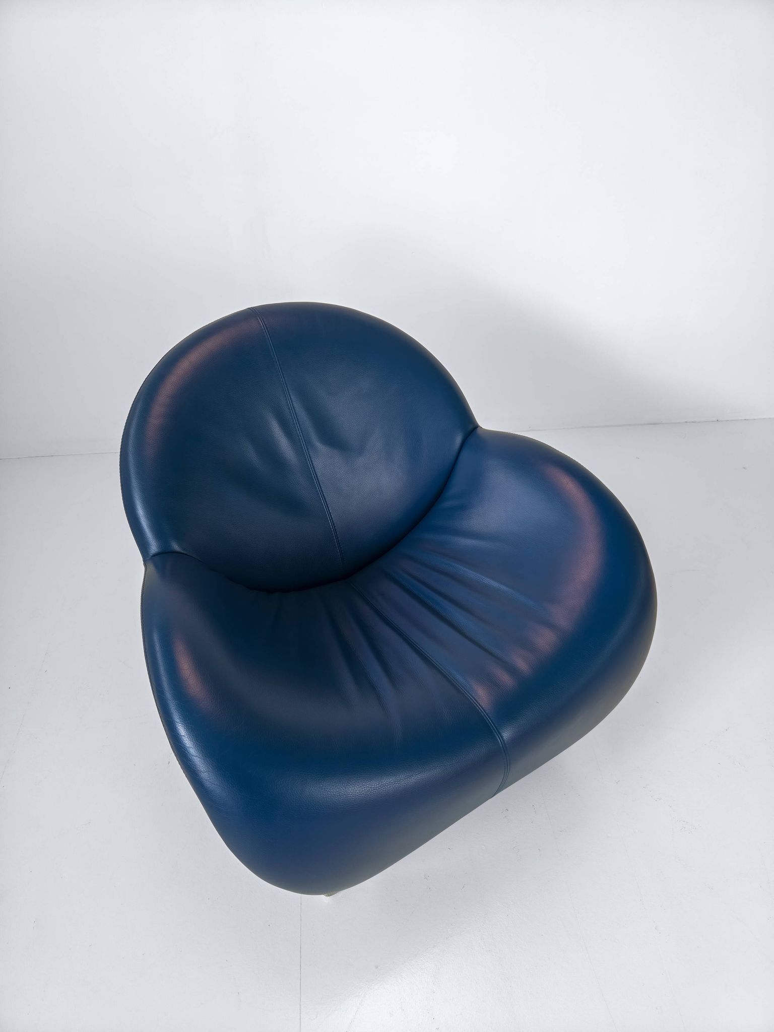 Leolux Papageno armchair – Jan Armgardt (1993)