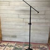 Floor lamp e-reader