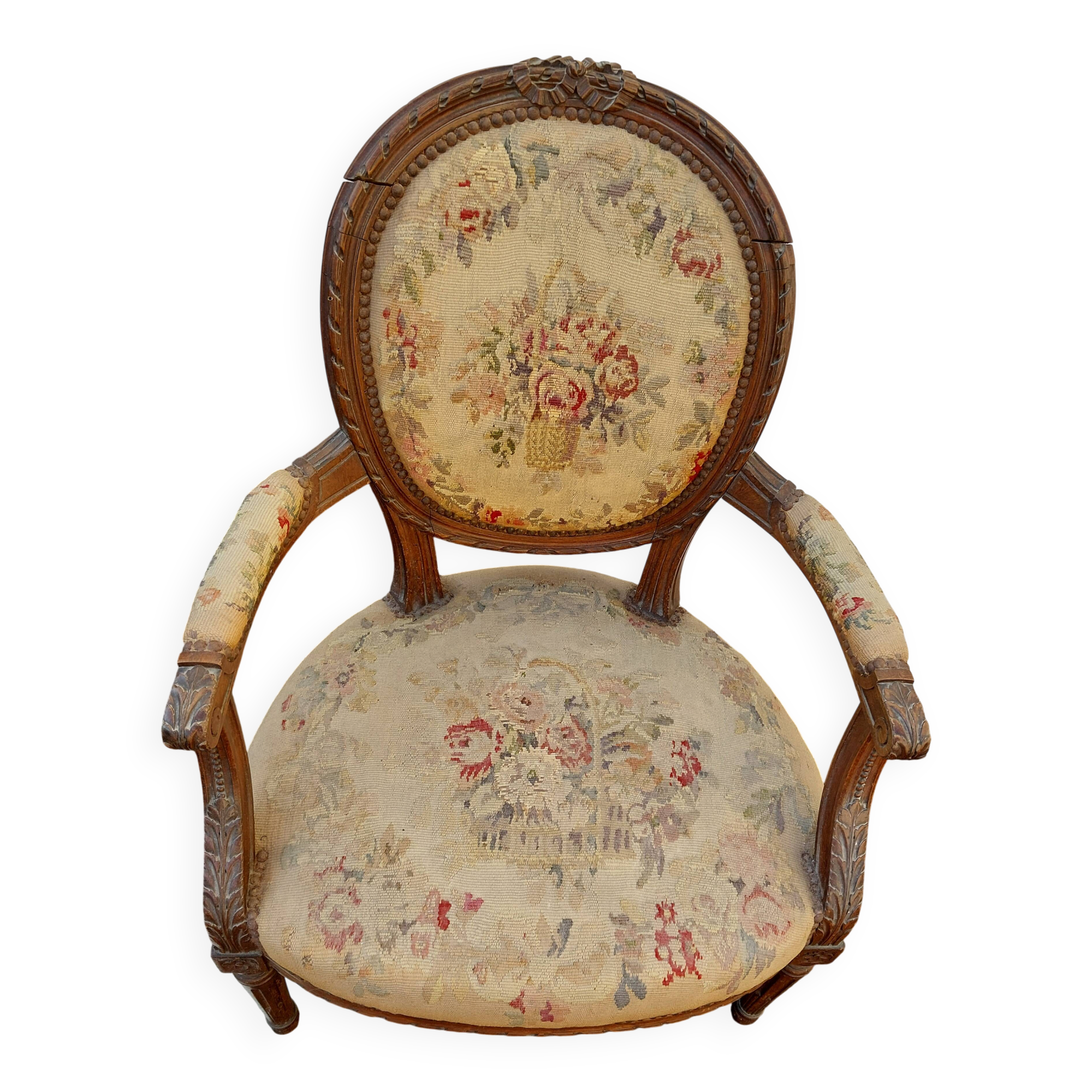 Medallion Armchair