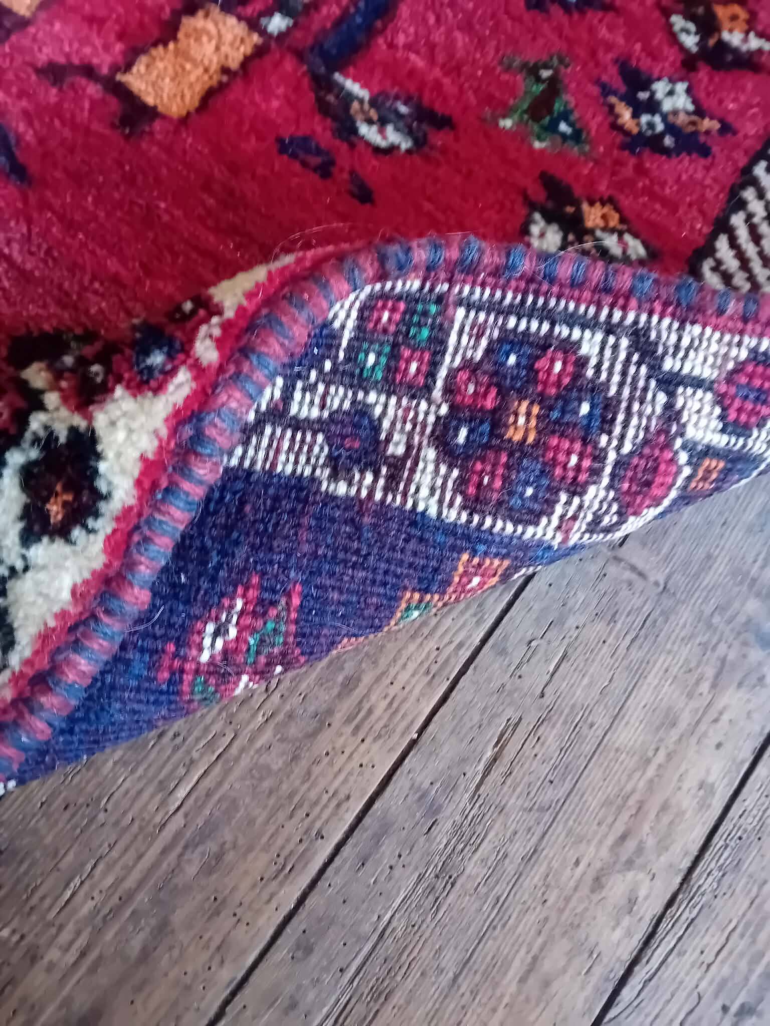 Handmade Qashqai Persian rug 150x111cm