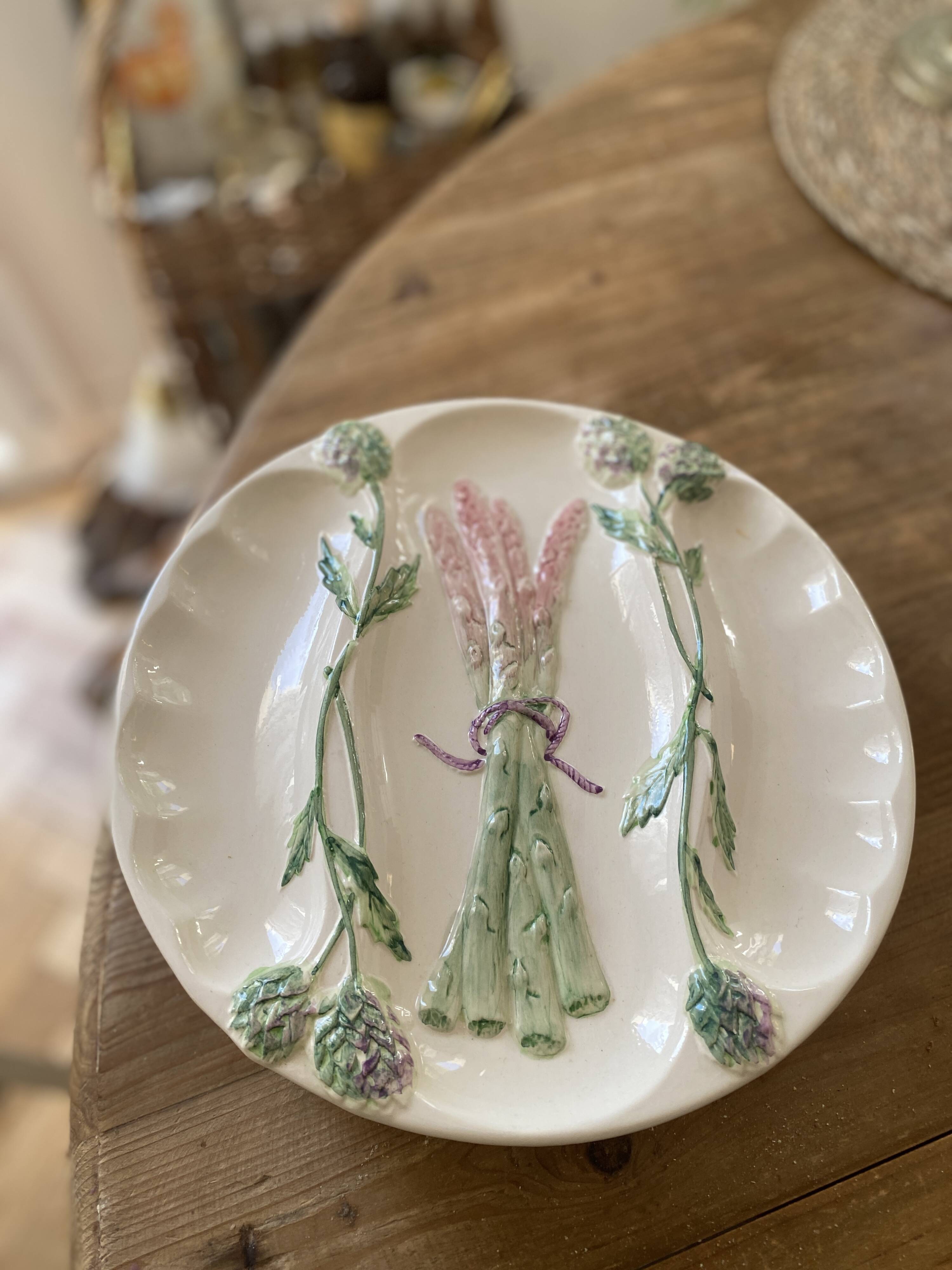 Vintage asparagus plates