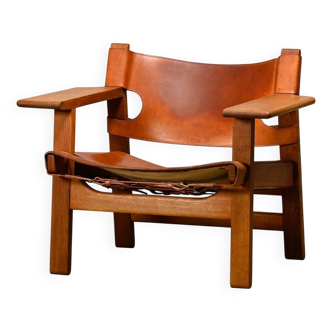Chaise espagnole Børge Mogensen en cuir cognac et chêne pour Fredericia, 1967