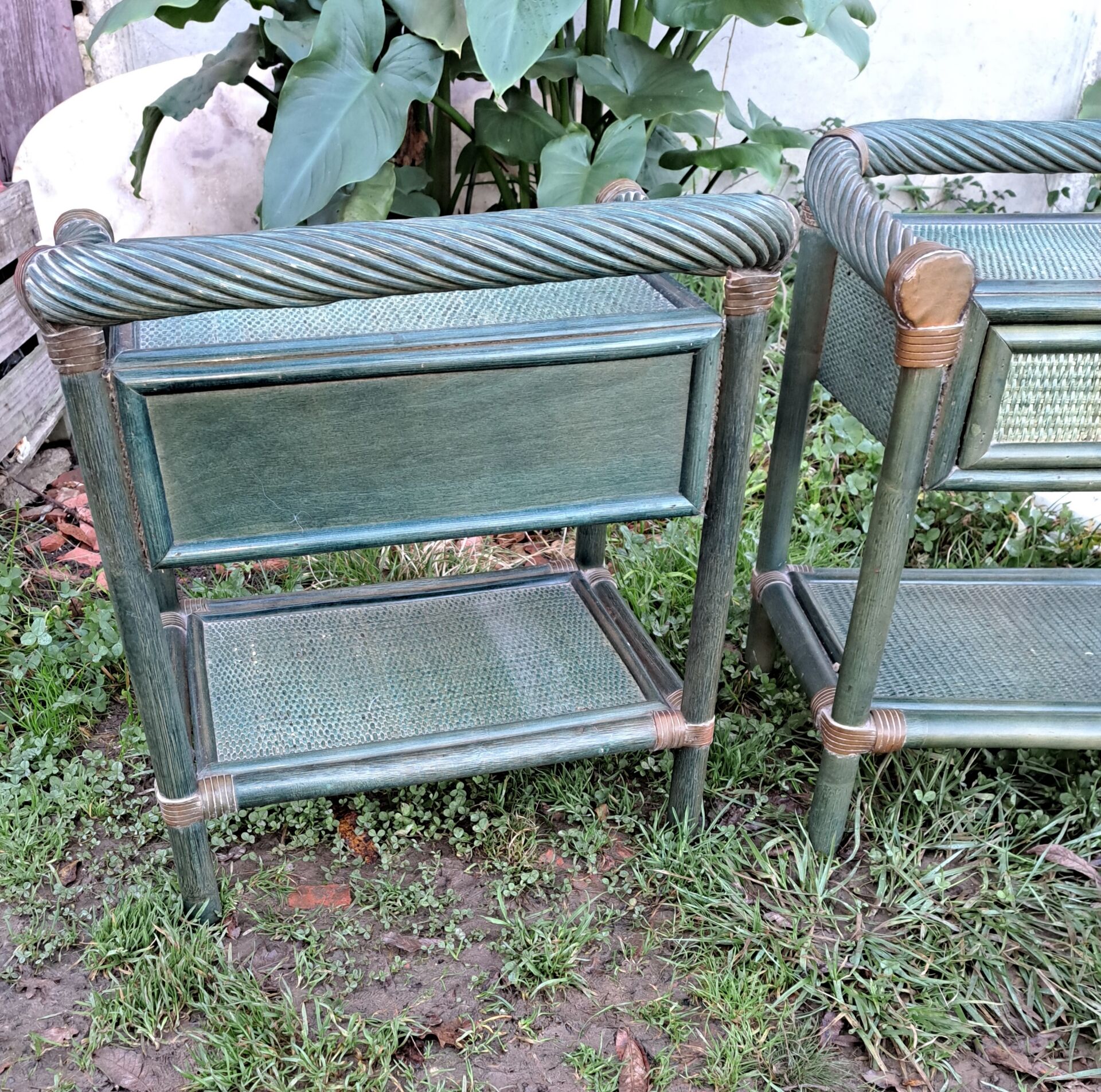 Table de chevet vintage Roche Bobois.