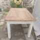 Table basse en bois avec tiroir