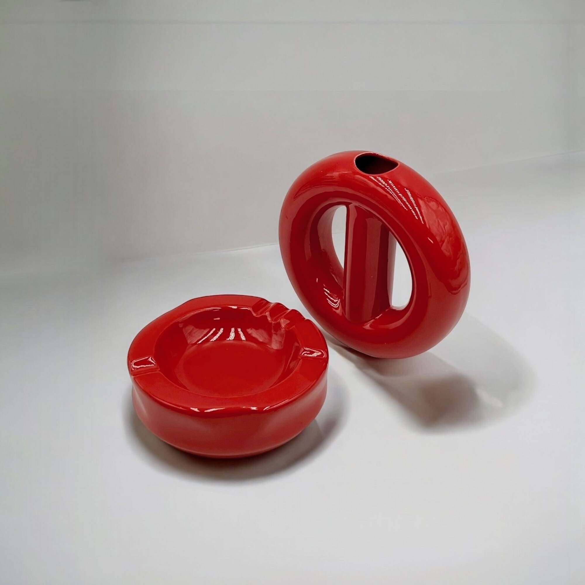 60s Ceramic Decor by Pareschi Laveno: Ashtray and Vase Set