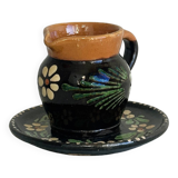 Pottery sauce boat
