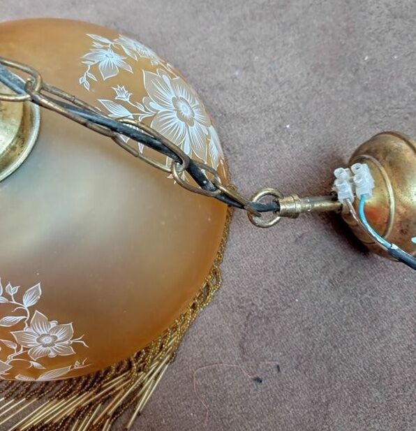 Art Deco suspension. with floral motifs & pearls