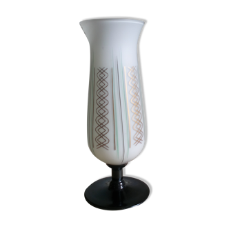 Vase in opaline, 50s