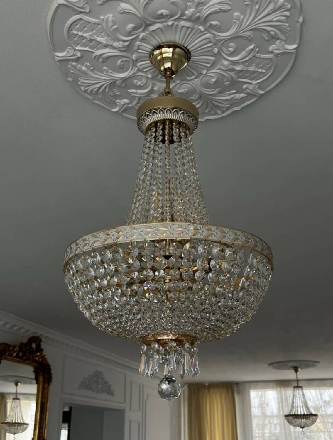 Lustre montgolfière pampille en cristal doré