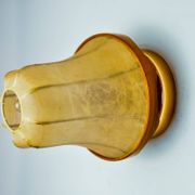 Pear-shaped “cocoon” wall lamp, Italy, 1960