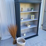 Bookcase / Shelf