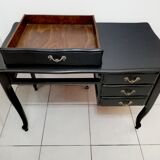 Bureau quatre tiroirs