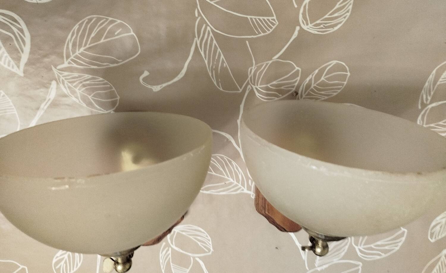 Paire d'appliques vintage bois et verre