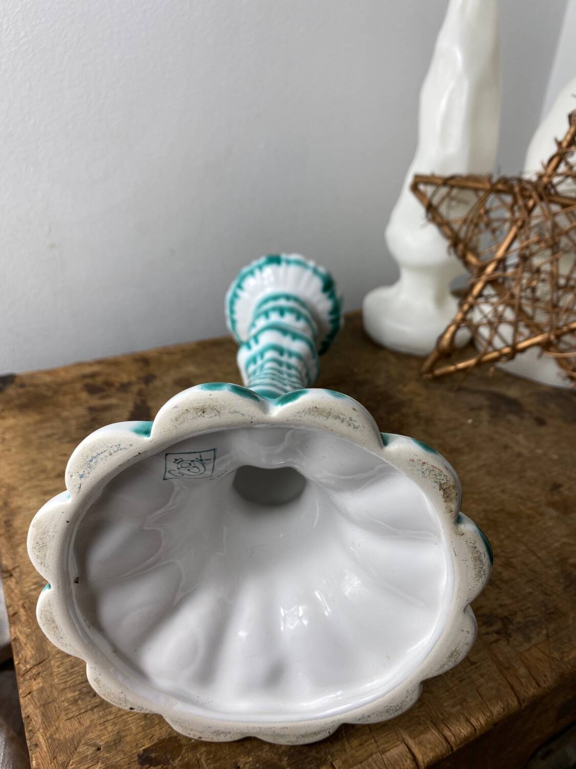 Ceramic candle holder