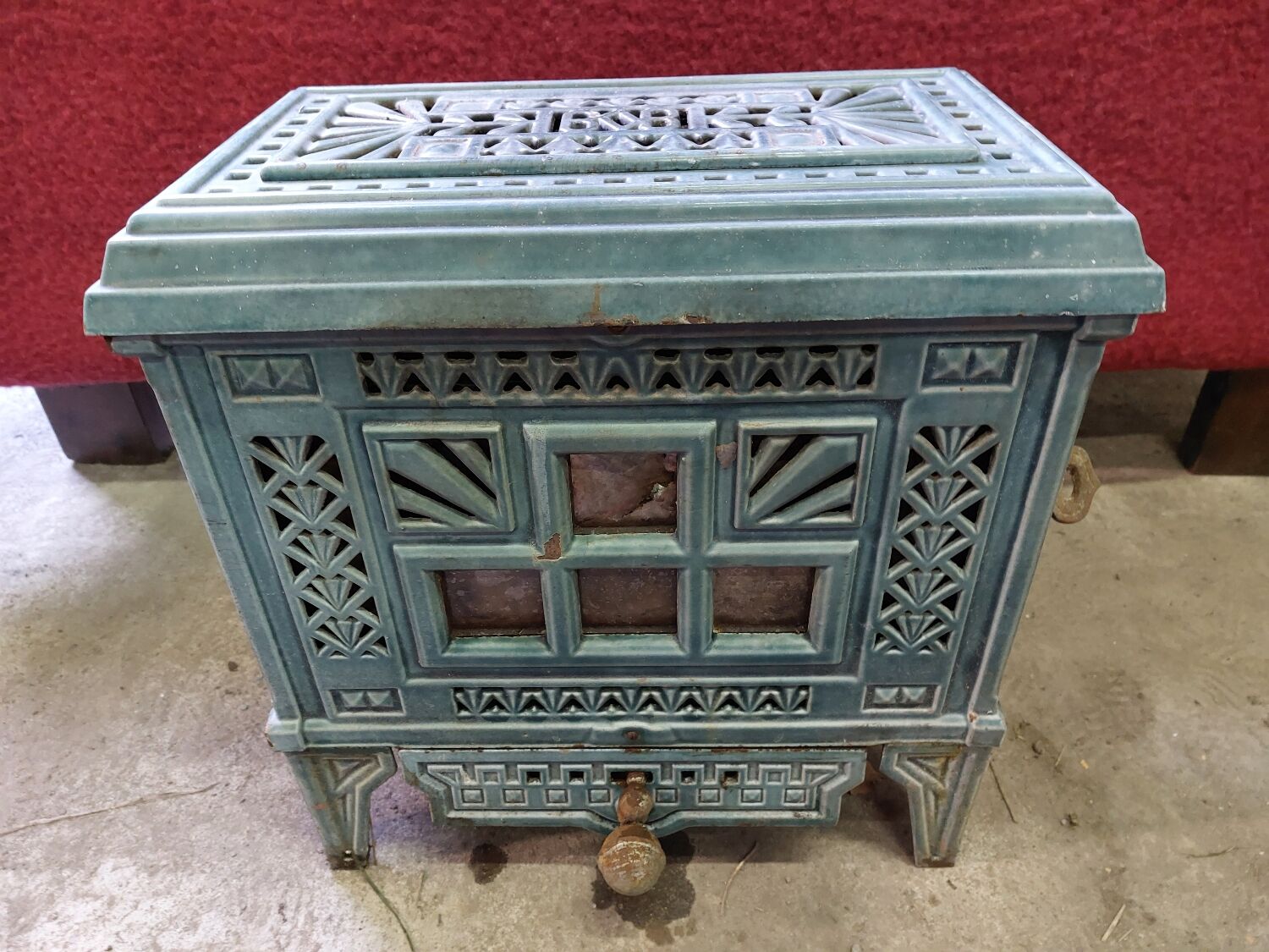 Vintage cast iron wood stove
