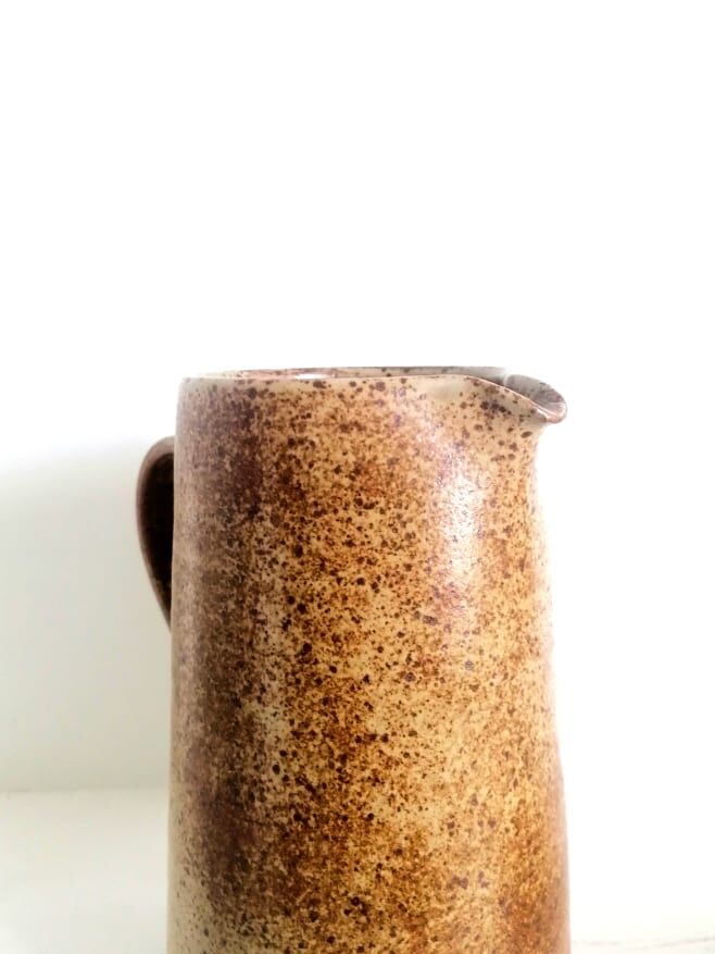 Duo of pyrity sandstone pots, 1960