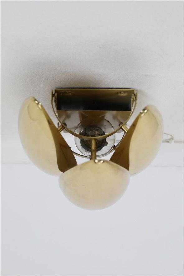 Fog & Mørup / Jo Hammerborg “Kastor” brass wall lamp / Mid-century Danish modern design / 1960s / 1970s