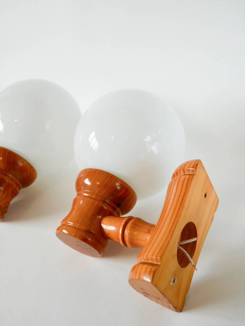 Pair of globe wall lights in pine and opaline 1960