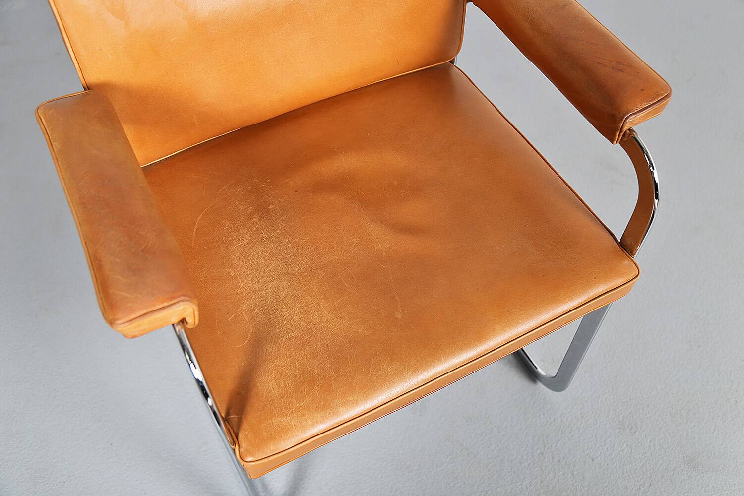 Set of 6 De Sede RH 305 Dining Chairs by Robert Haussmann in Cognac Leather