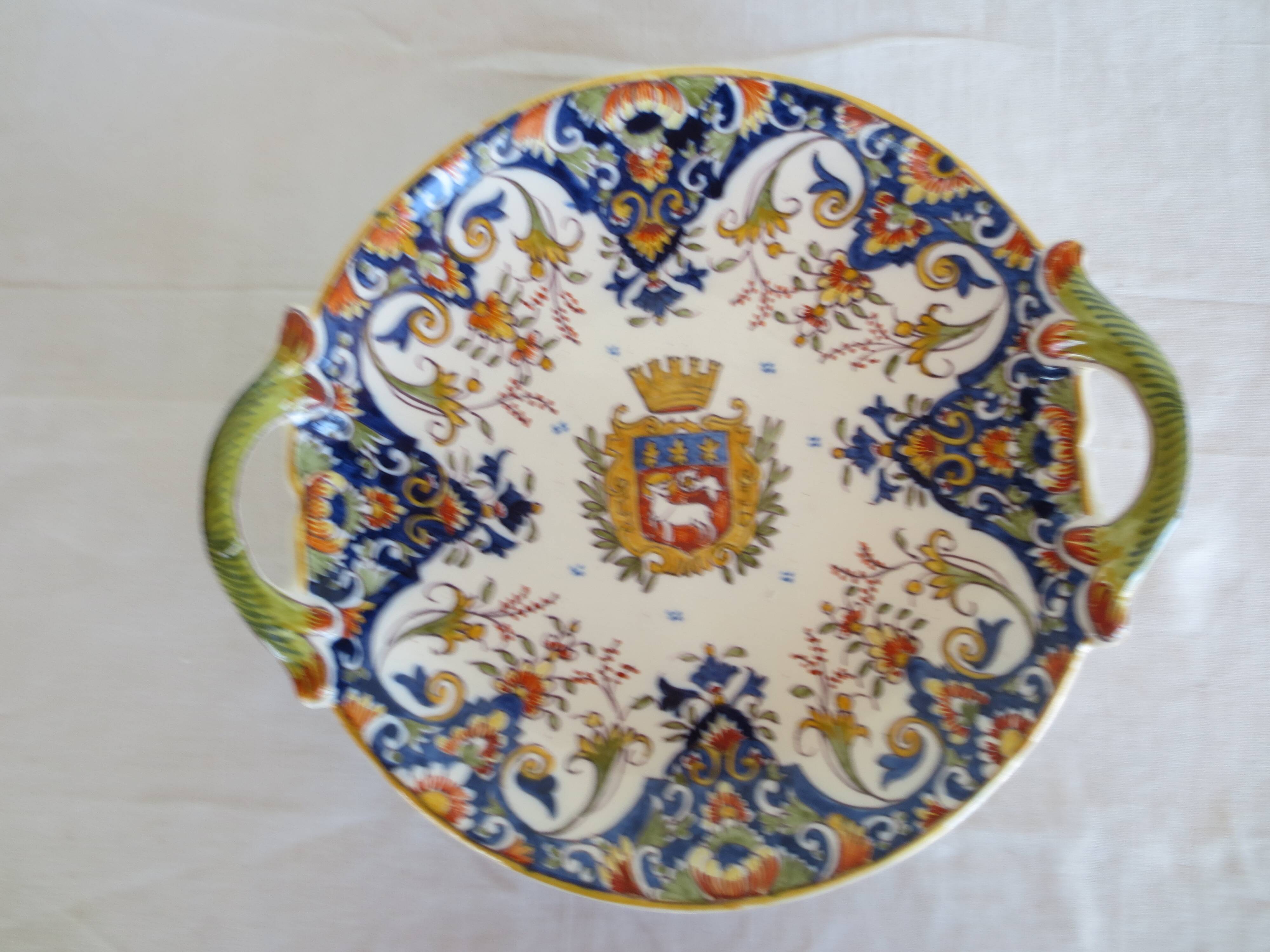 Small dish with handles in earthenware, rouen decoration