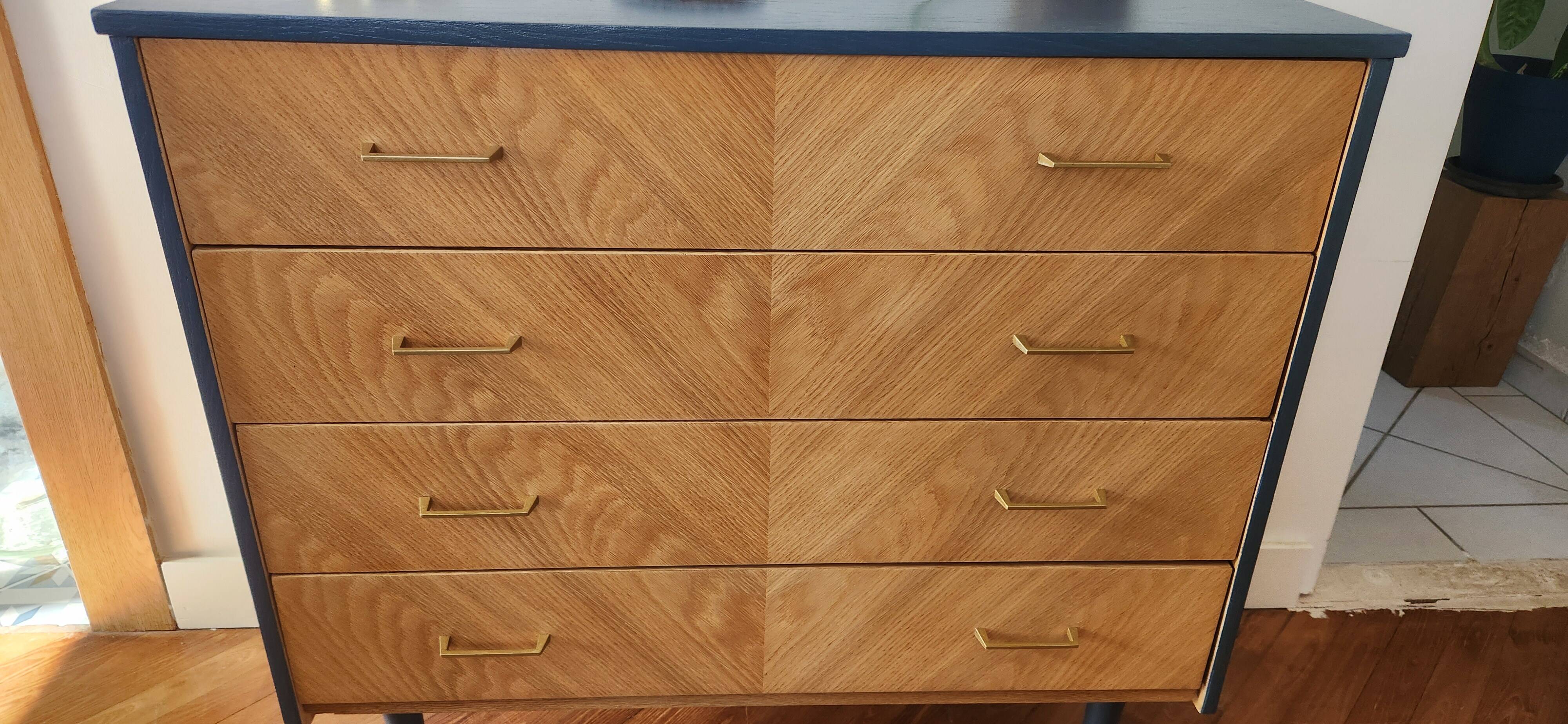 Commode 4 tiroirs bois bleue à chevrons