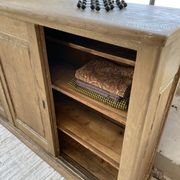 Large row of solid oak loom sliding doors