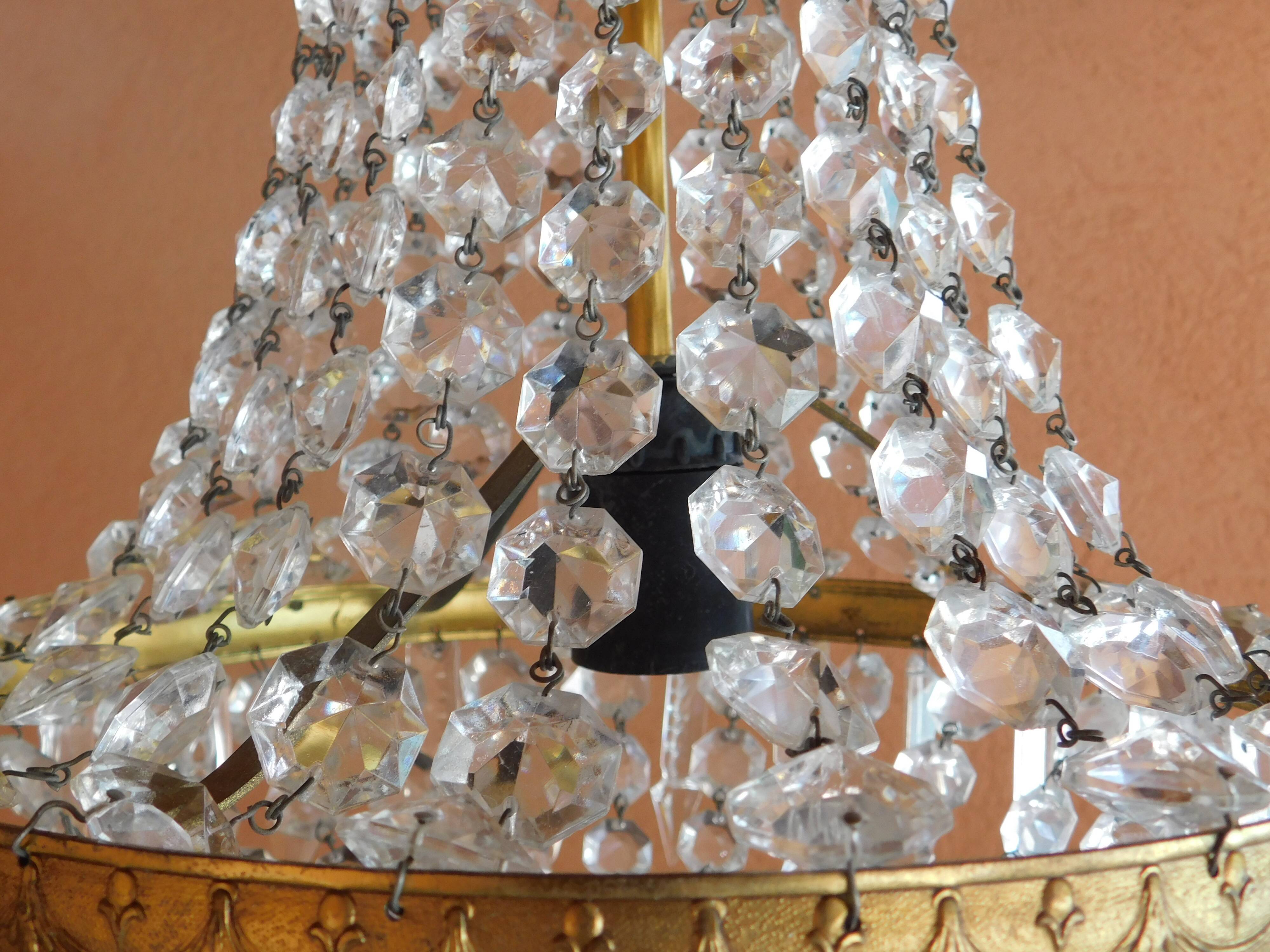 Balloon chandelier tassels ø 30 cm